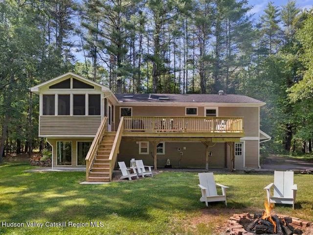 72 Van Dale Road, Woodstock, NY 12498