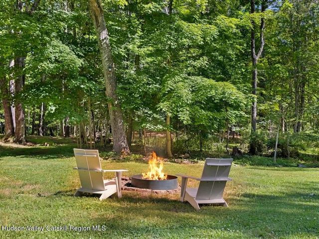 72 Van Dale Road, Woodstock, NY 12498
