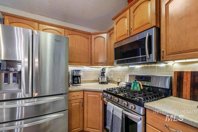 1602 Sommer Street, Twin Falls, ID 83301