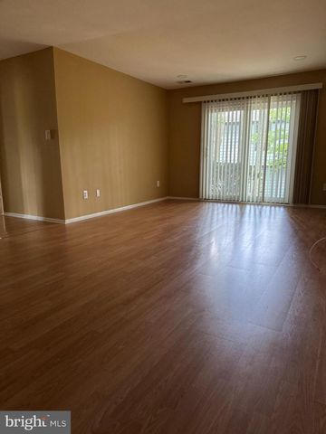 5 WILLIAM ELLERY BLDG, Turnersville, NJ 08012