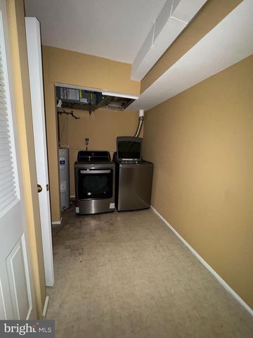5 WILLIAM ELLERY BLDG, Turnersville, NJ 08012