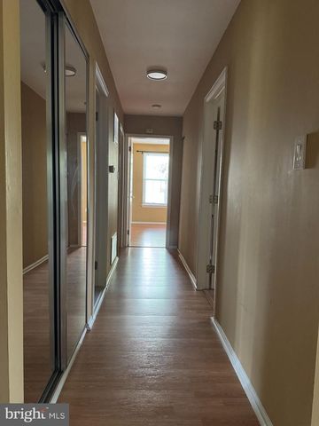 5 WILLIAM ELLERY BLDG, Turnersville, NJ 08012