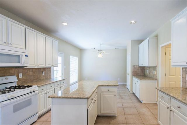 13630 Country Green Court, Houston, TX 77059