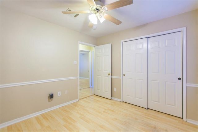 13630 Country Green Court, Houston, TX 77059