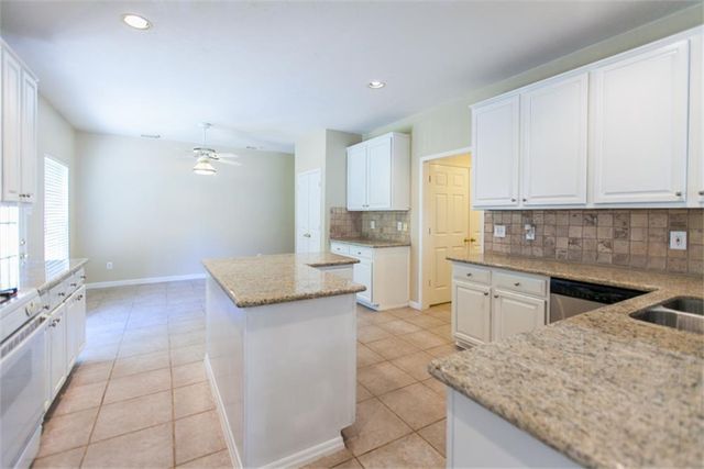 13630 Country Green Court, Houston, TX 77059