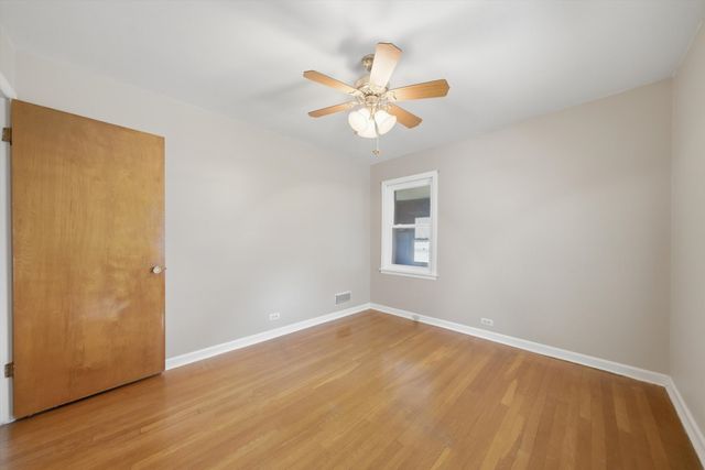 2416 S 2nd Avenue, North Riverside, IL 60546