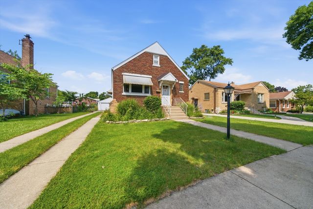 2416 S 2nd Avenue, North Riverside, IL 60546