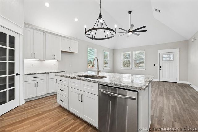 1846 N Utica Avenue, Tulsa, OK 74110