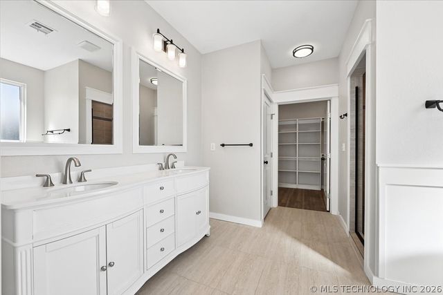 1846 N Utica Avenue, Tulsa, OK 74110