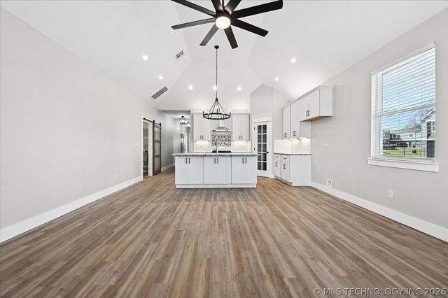 1846 N Utica Avenue, Tulsa, OK 74110