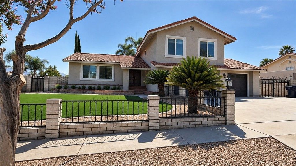 113 Cascade, Redlands, CA 92373