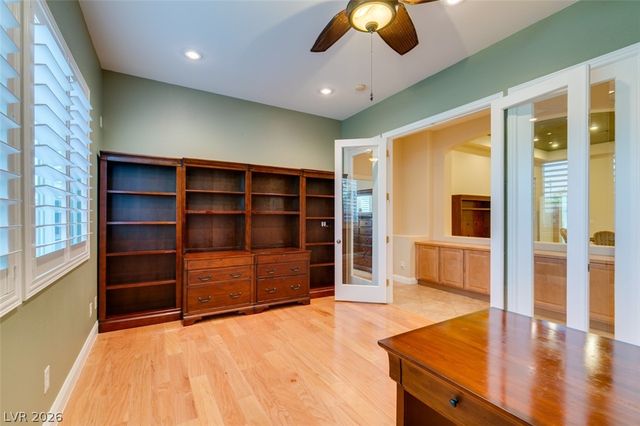 7128 Nature Valley, Las Vegas, NV 89149