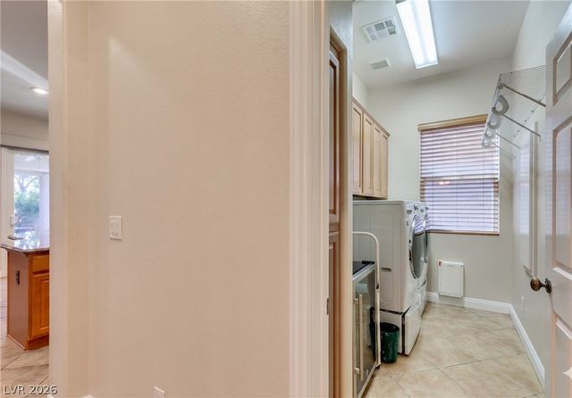 7128 Nature Valley, Las Vegas, NV 89149