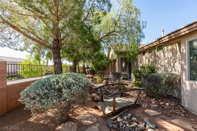 7128 Nature Valley, Las Vegas, NV 89149