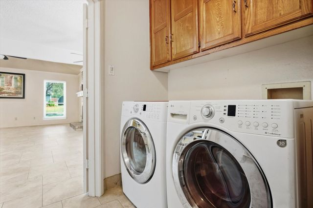 4202 Windhurst Drive, Arlington, TX 76015
