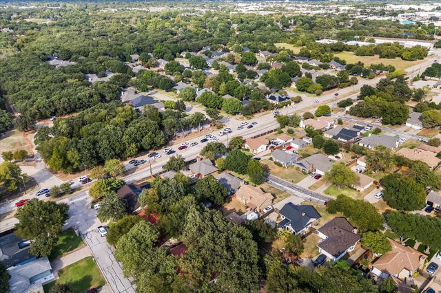 4202 Windhurst Drive, Arlington, TX 76015