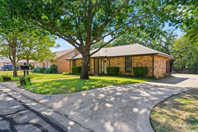 4202 Windhurst Drive, Arlington, TX 76015
