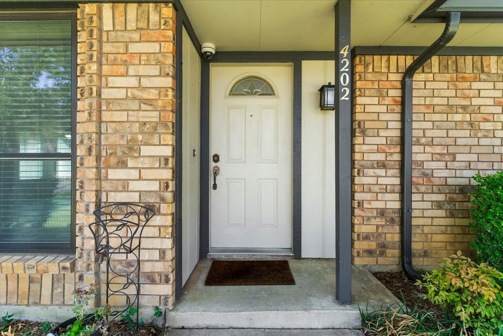 4202 Windhurst Drive, Arlington, TX 76015 — photo 5