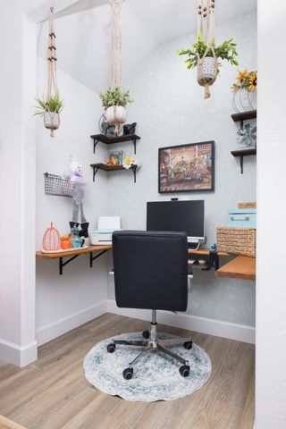 2827 Sand Hills Avenue, Tulare, CA 93274