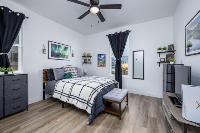 2827 Sand Hills Avenue, Tulare, CA 93274