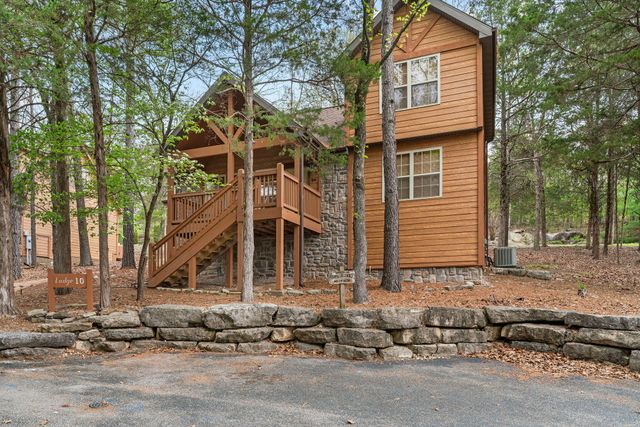 24 Lost Creek Circle, Branson West, MO 65737