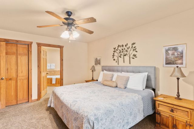 24 Lost Creek Circle, Branson West, MO 65737