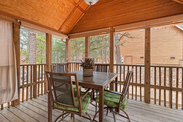 24 Lost Creek Circle, Branson West, MO 65737