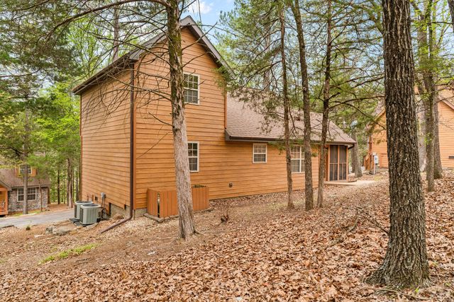 24 Lost Creek Circle, Branson West, MO 65737