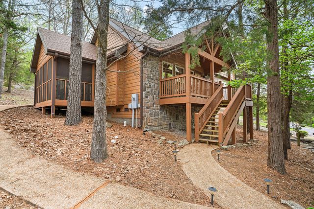 24 Lost Creek Circle, Branson West, MO 65737