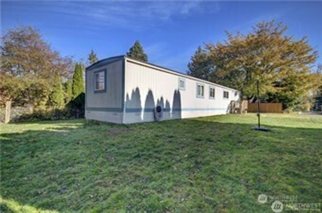 3121 Bennett Drive, Bellingham, WA 98225