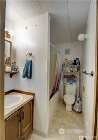 3121 Bennett Drive, Bellingham, WA 98225