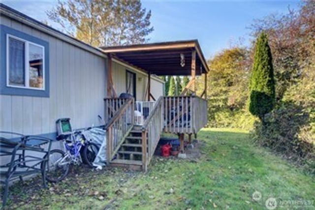 3121 Bennett Drive, Bellingham, WA 98225