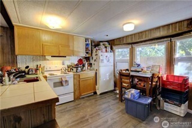 3121 Bennett Drive, Bellingham, WA 98225