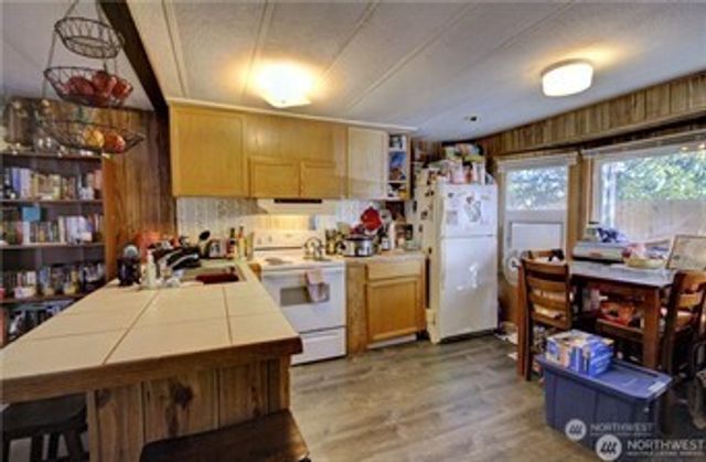 3121 Bennett Drive, Bellingham, WA 98225