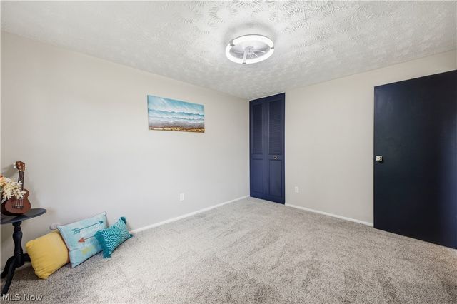 4845 New Road, Austintown, OH 44515