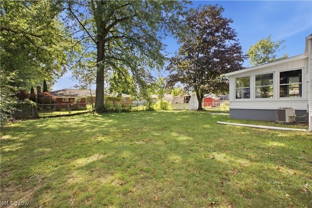 4845 New Road, Austintown, OH 44515