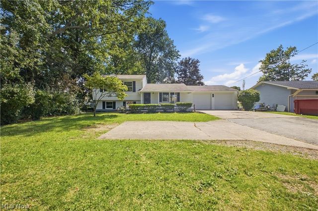 4845 New Road, Austintown, OH 44515