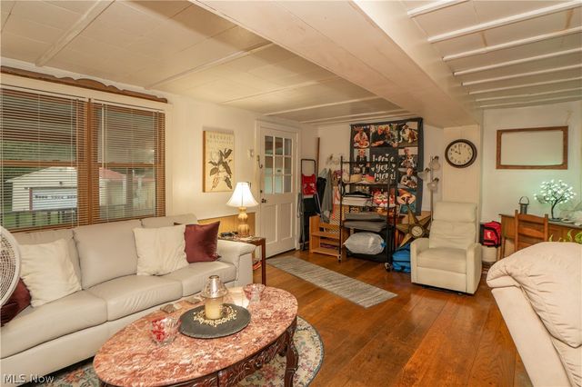 1125 Perry Drive NW, Canton, OH 44708