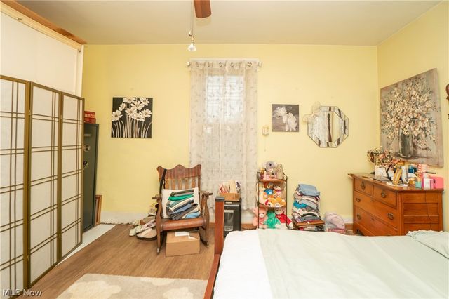 1125 Perry Drive NW, Canton, OH 44708