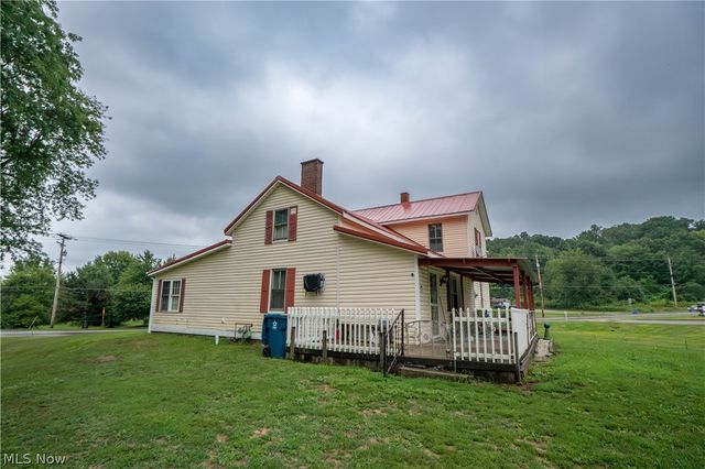 1125 Perry Drive NW, Canton, OH 44708