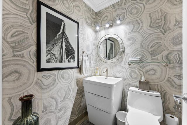 352 NE 7th Avenue, Fort Lauderdale, FL 33301