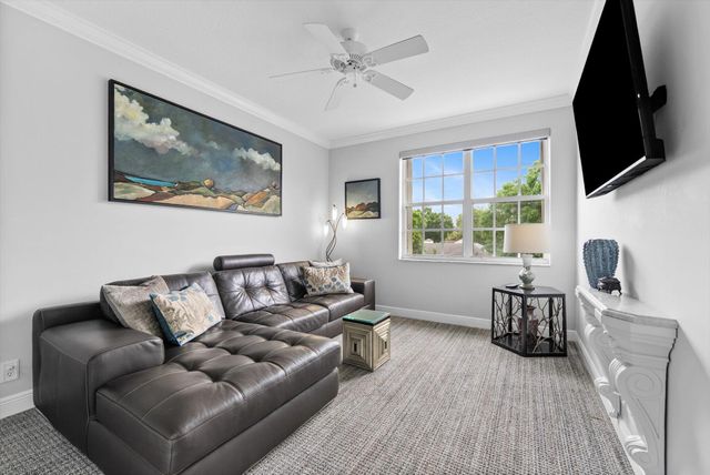 352 NE 7th Avenue, Fort Lauderdale, FL 33301