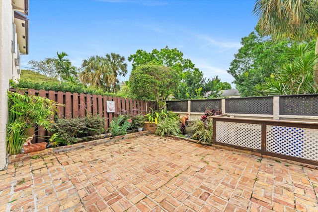 352 NE 7th Avenue, Fort Lauderdale, FL 33301