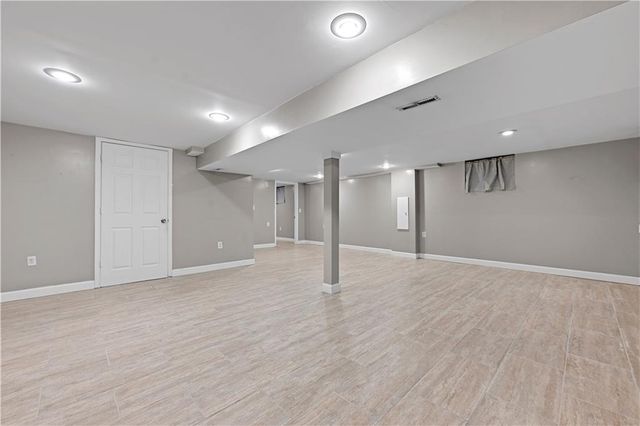 405 W 101st Street, Kansas City, MO 64114