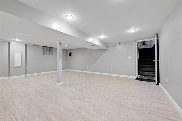 405 W 101st Street, Kansas City, MO 64114