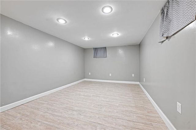 405 W 101st Street, Kansas City, MO 64114