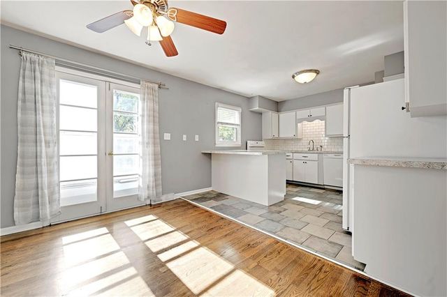 405 W 101st Street, Kansas City, MO 64114