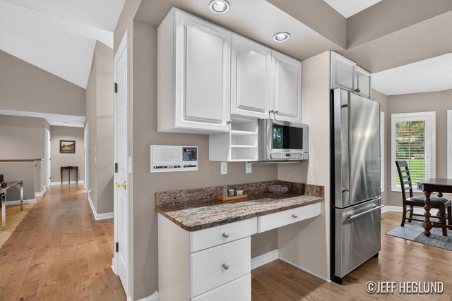 1926 Country Brook Drive Se, Cascade Twp, MI 49301