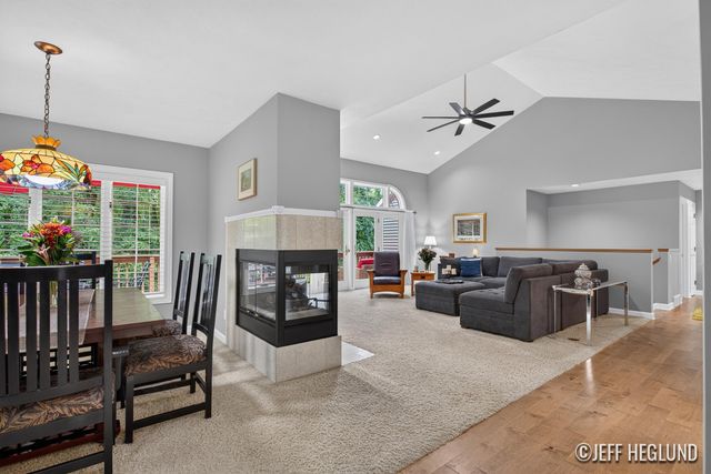 1926 Country Brook Drive Se, Cascade Twp, MI 49301