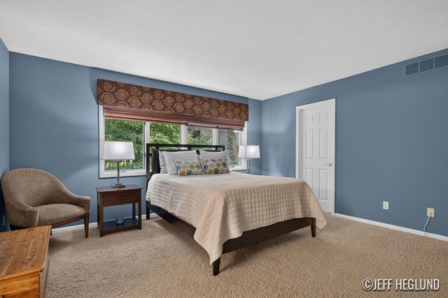 1926 Country Brook Drive Se, Cascade Twp, MI 49301